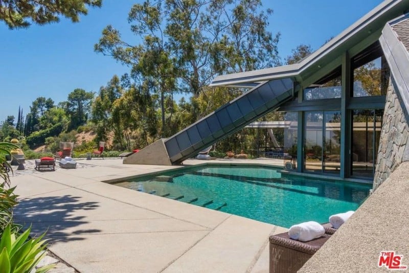 Bel Air CA 90077