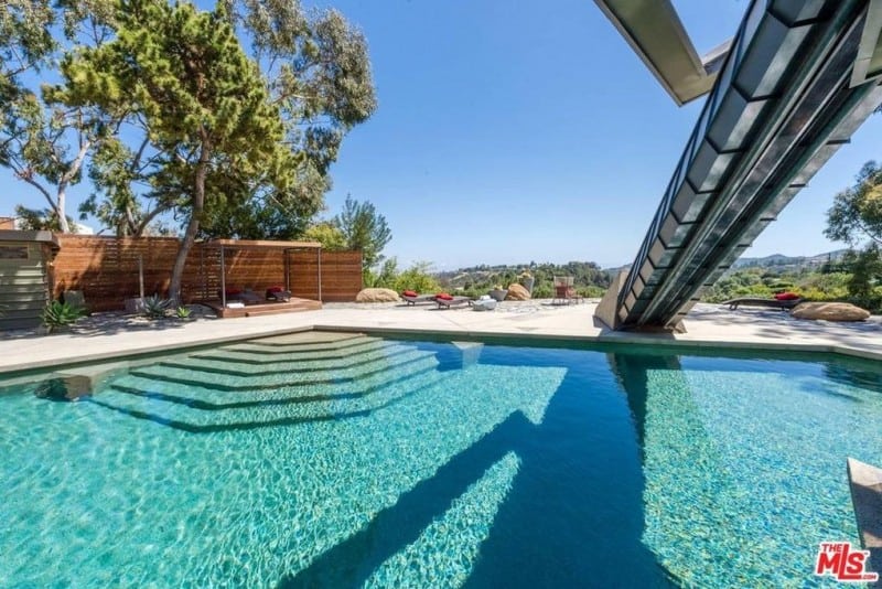Bel Air CA 90077