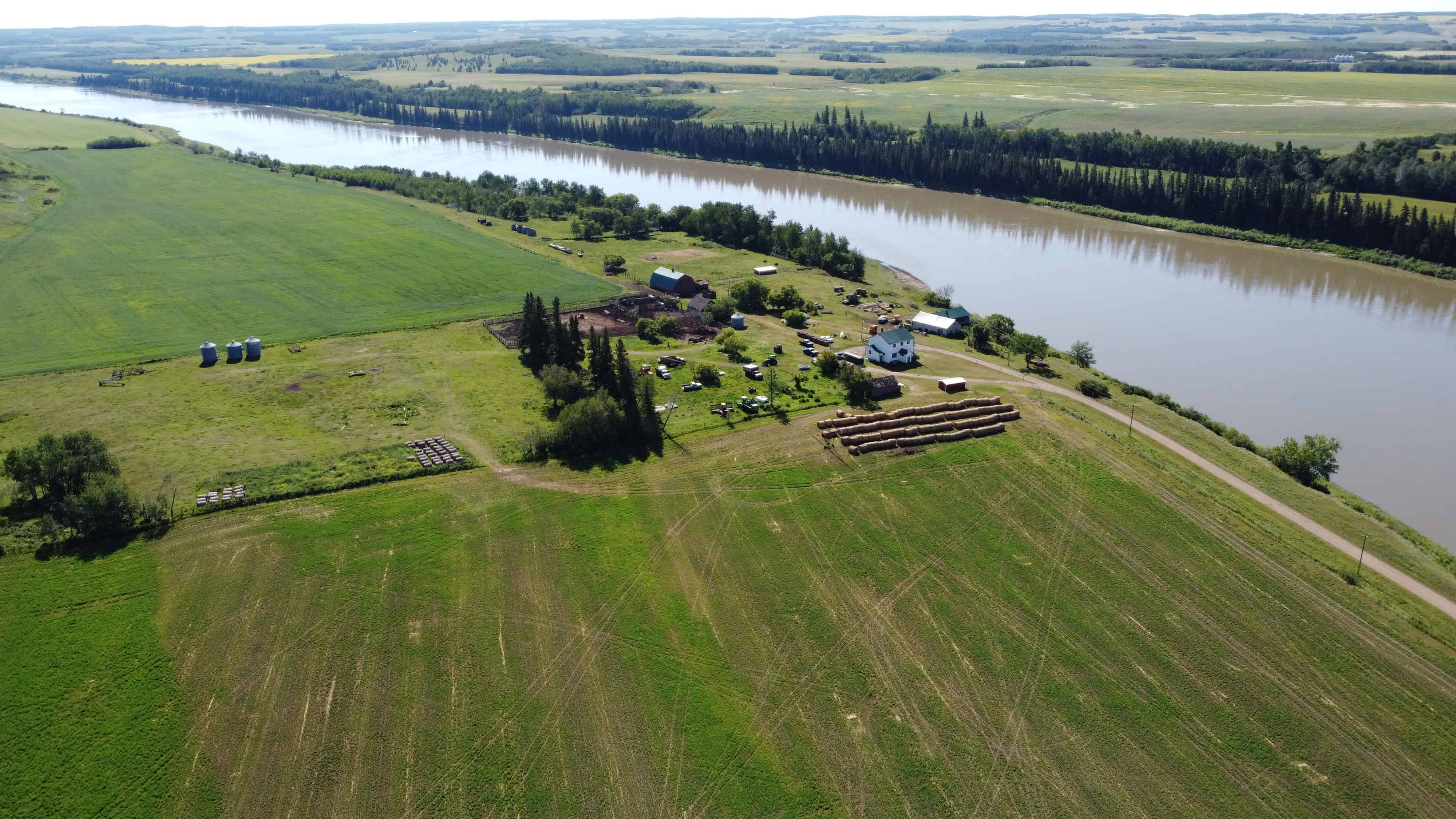 121048 Twp 555 Brosseau AB T0B 0P0
