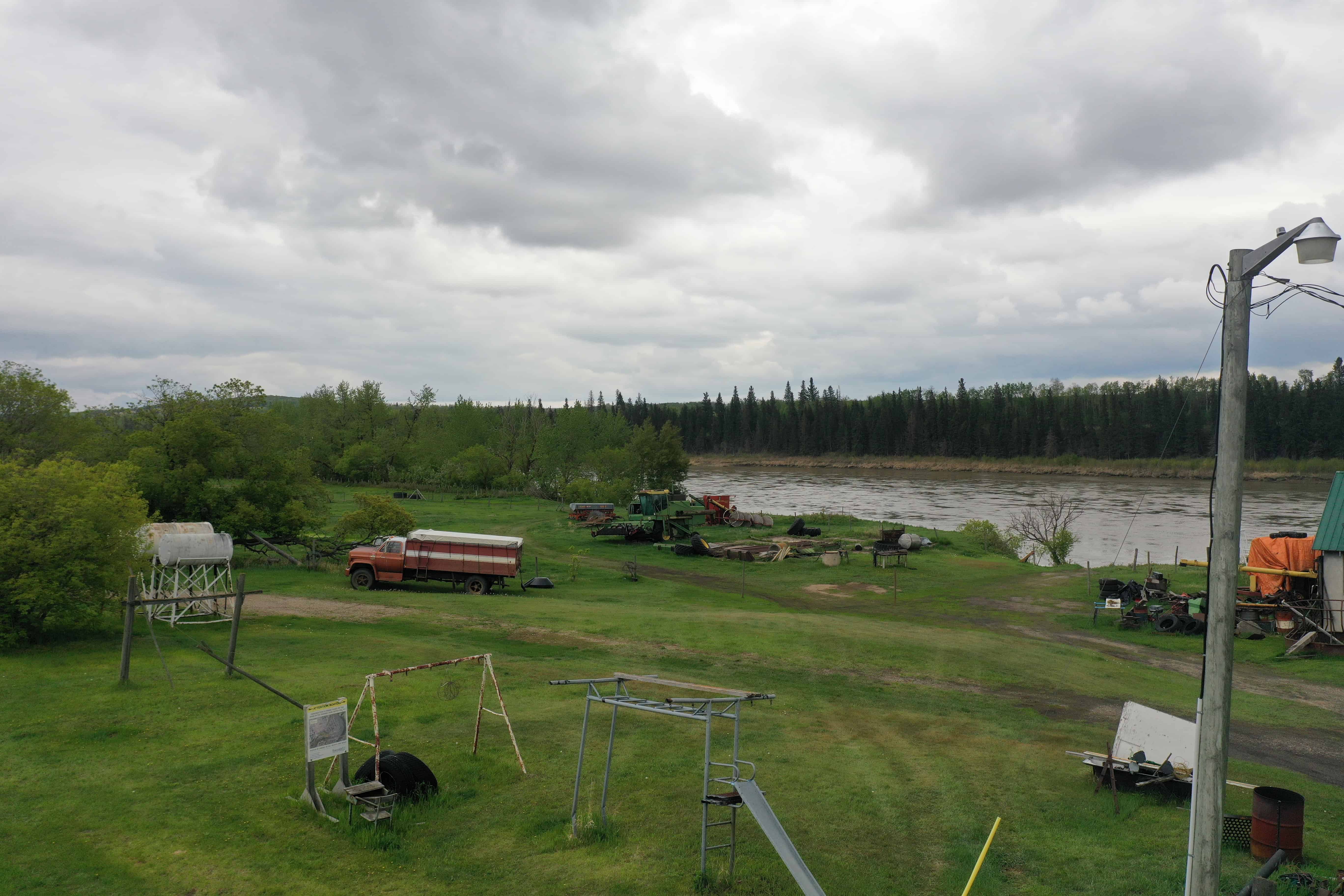 121048 Twp 555 Brosseau AB T0B 0P0