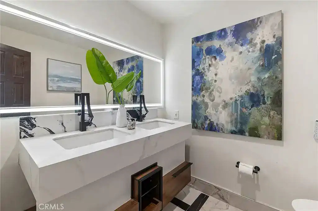 16352 Maruffa Circle Huntington Beach CA 92649