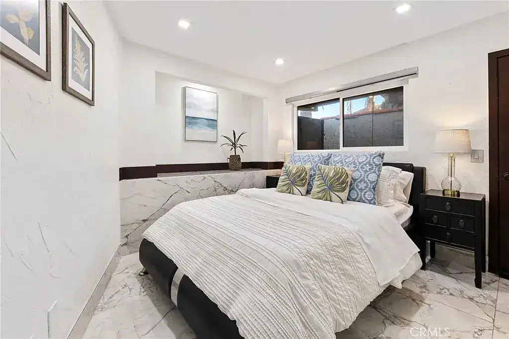 16352 Maruffa Circle Huntington Beach CA 92649