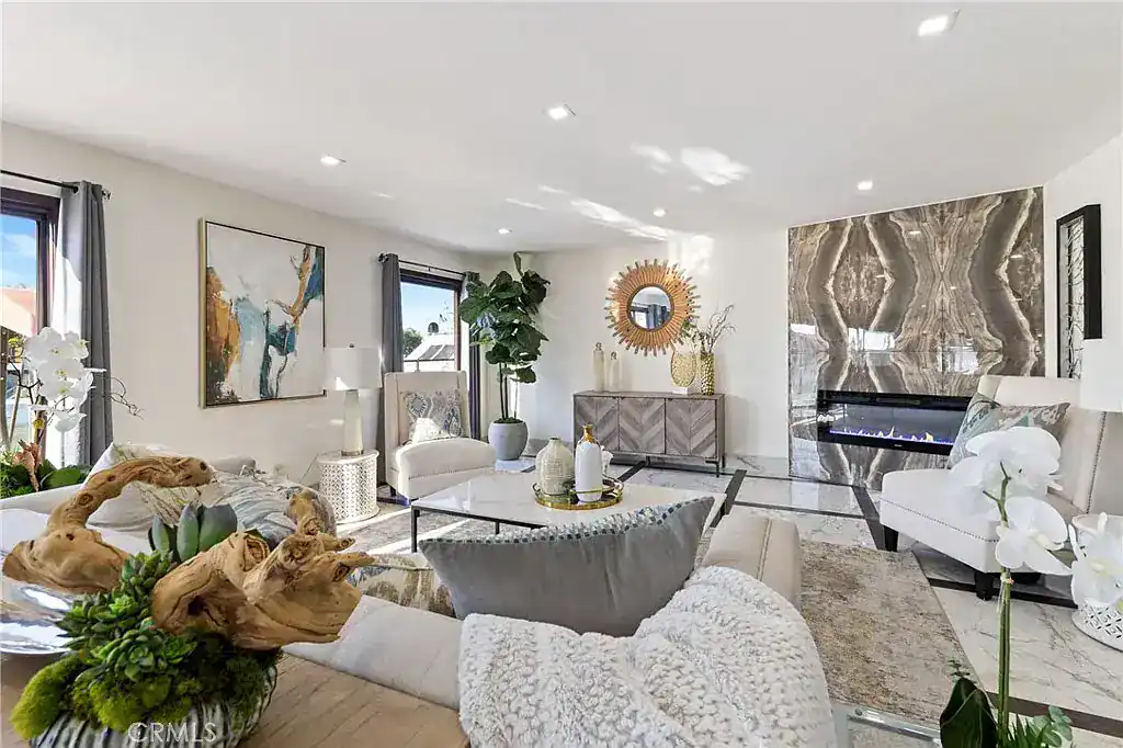 16352 Maruffa Circle Huntington Beach CA 92649