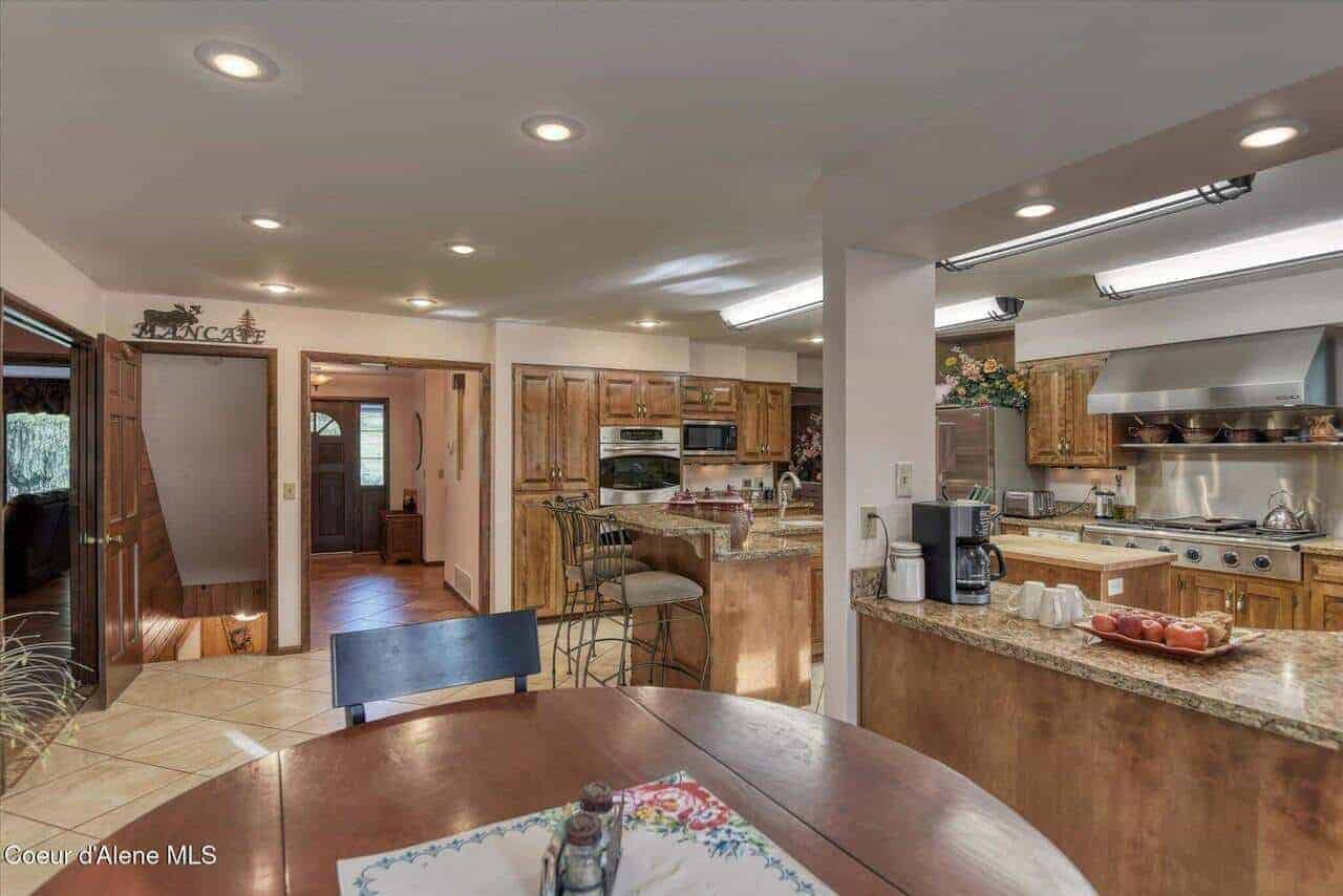 2885 S Folsom Ridge Road Coeur dAlene ID 83814