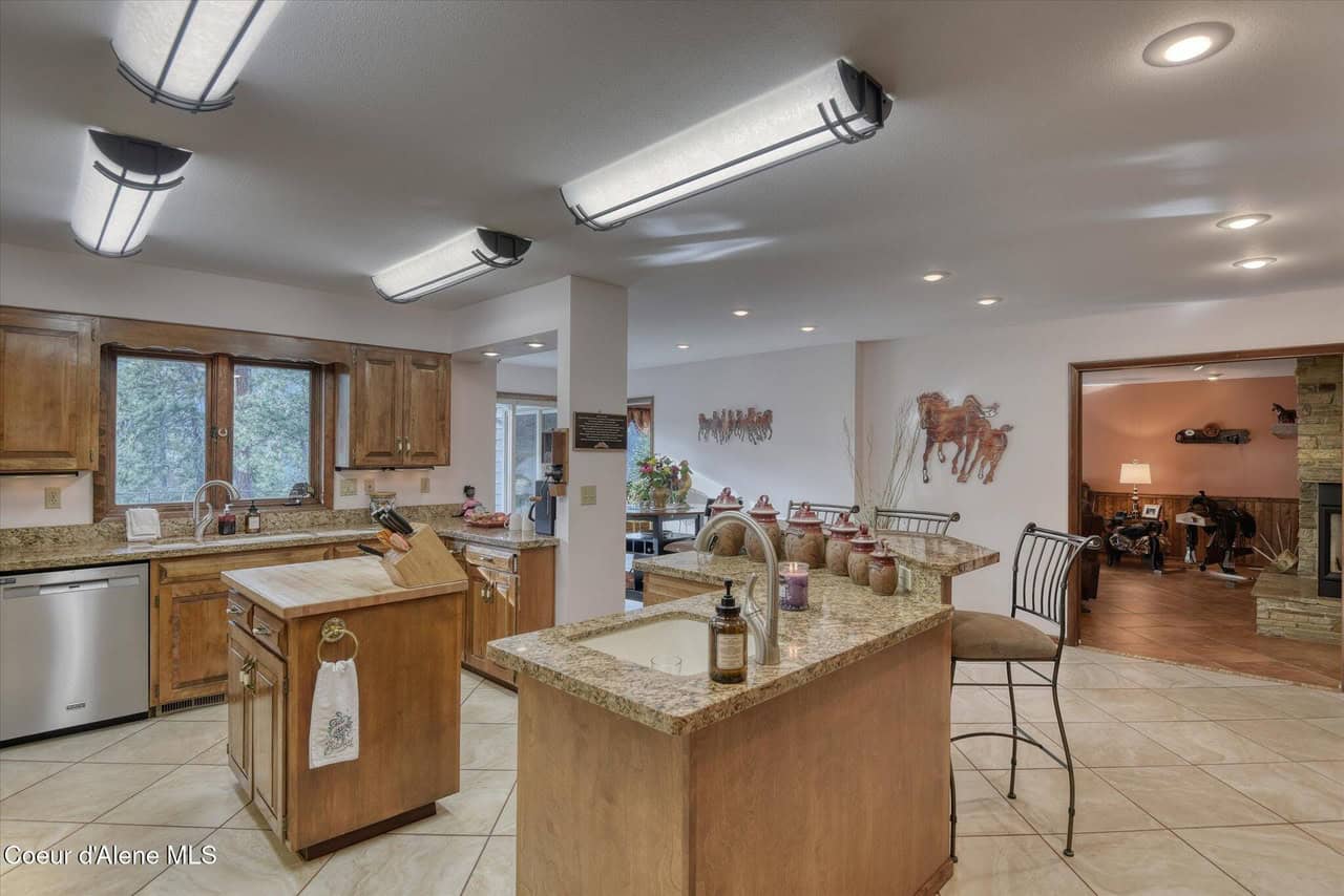2885 S Folsom Ridge Road Coeur dAlene ID 83814