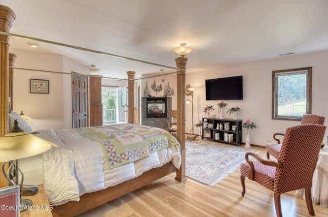 2885 S Folsom Ridge Road Coeur dAlene ID 83814