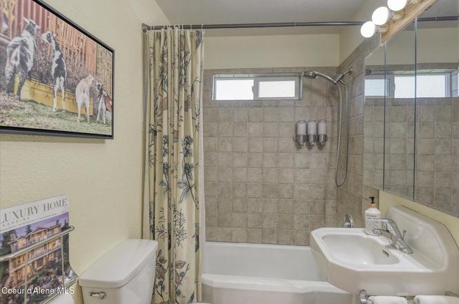 2885 S Folsom Ridge Road Coeur dAlene ID 83814